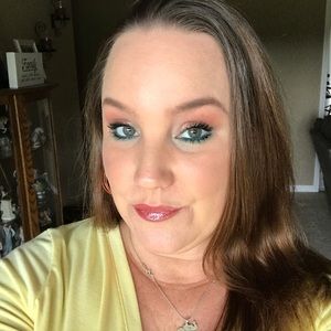 Meet your Posher, Sherry